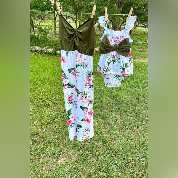 Pat Pat Mom & Baby dress and onsie - Picture 4 of 5